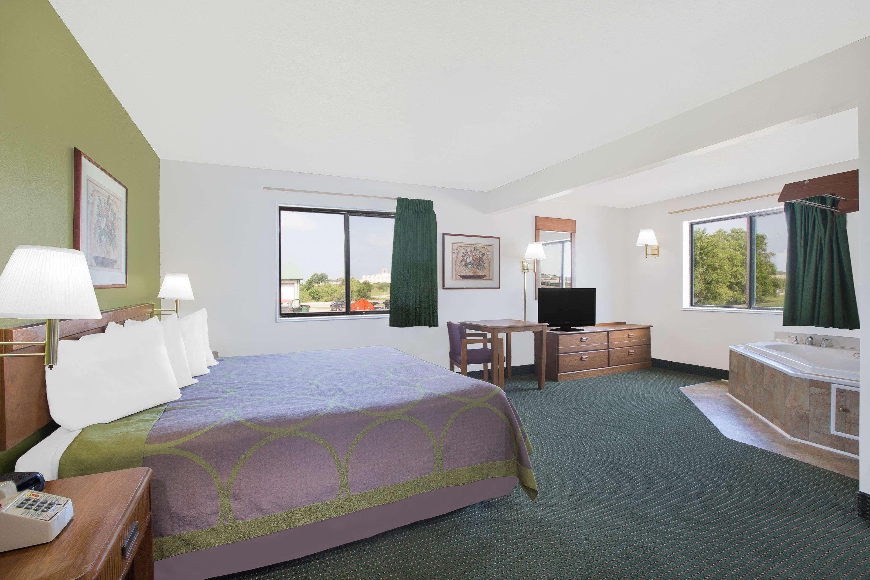 Super 8 By Wyndham Chillicothe Hotel Buitenkant foto